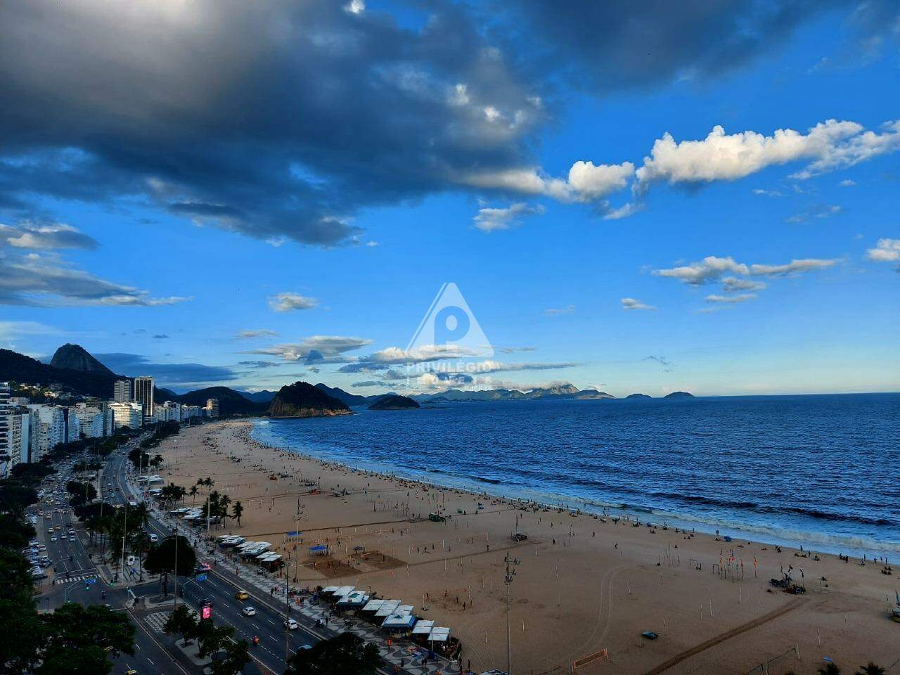 Cobertura com 4 Quartos à Venda, 338 m²em Copacabana - Rio de Janeiro