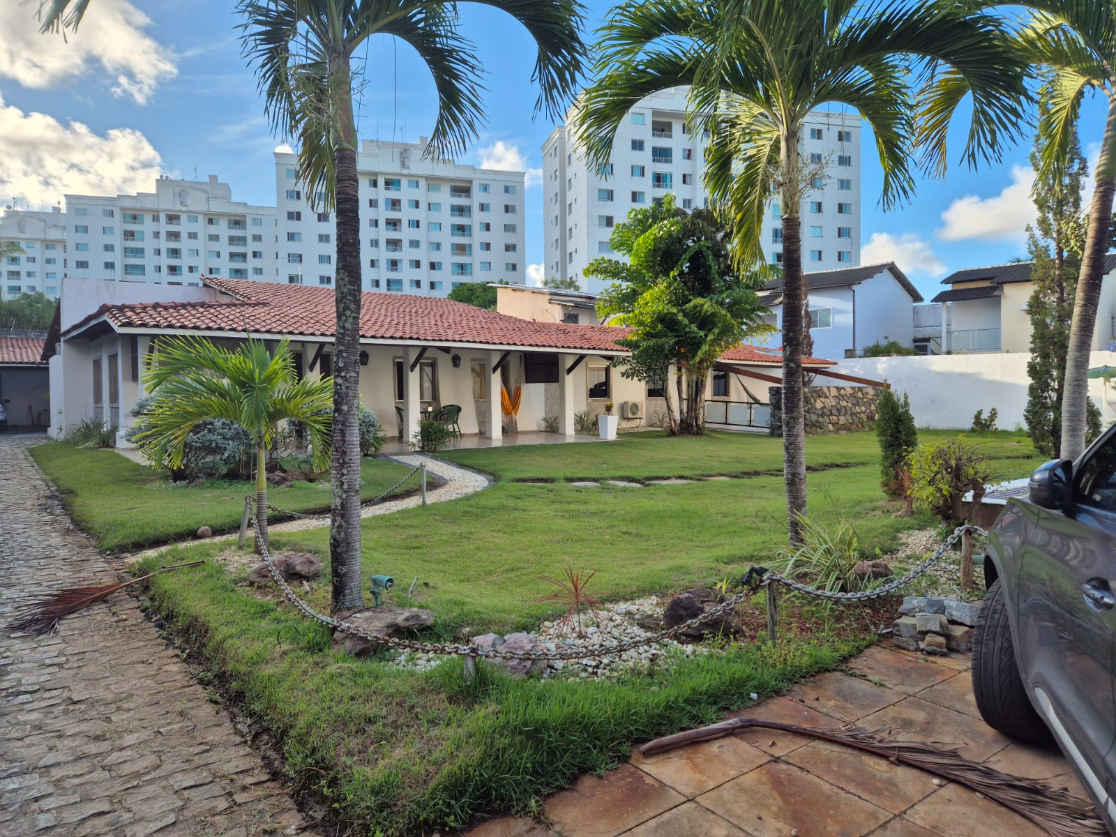 Imagem Casa com 4 Quartos à Venda, 600 m²em Centro - Lauro de Freitas
