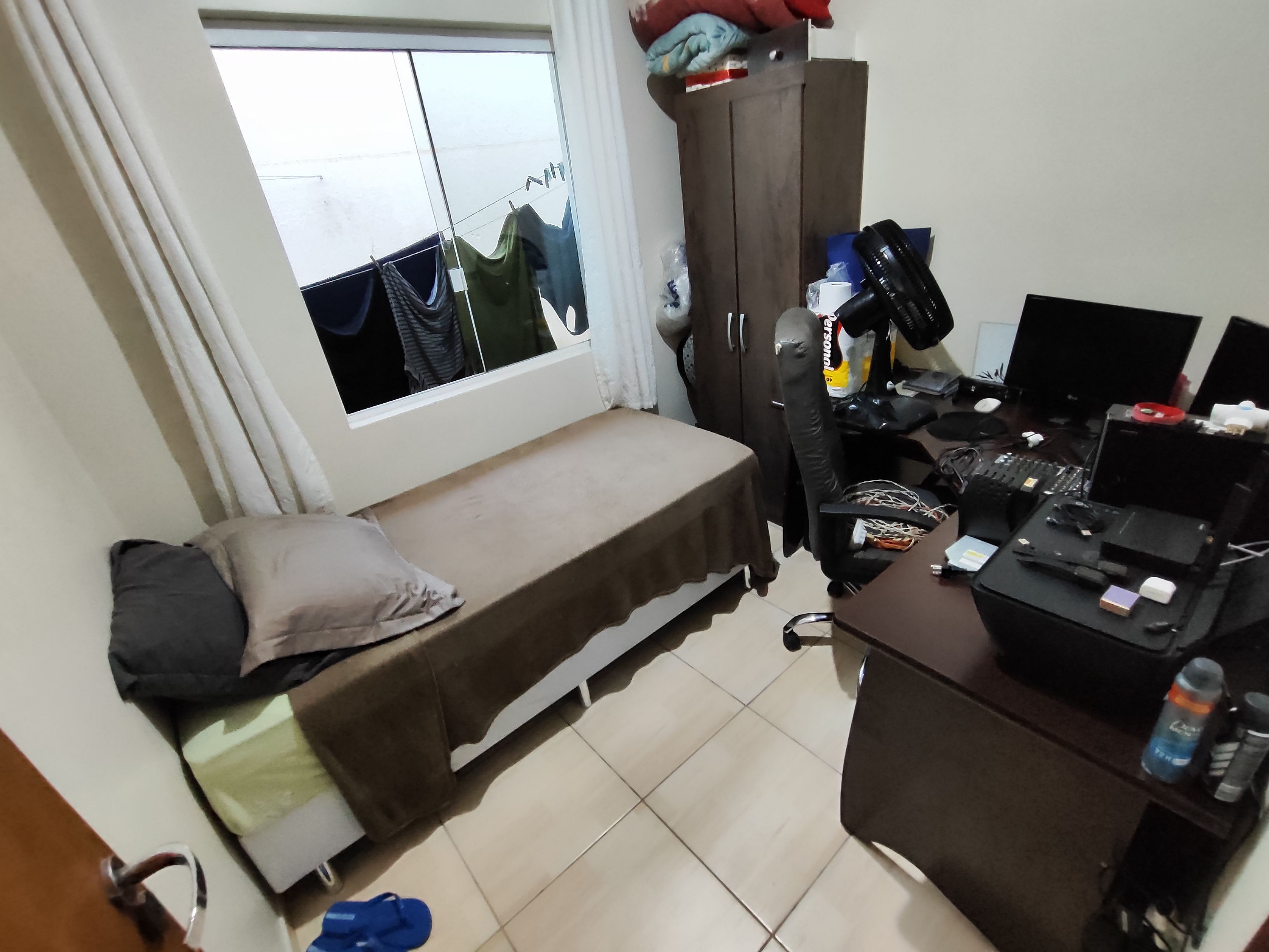 Imagem Casa de Condomínio com 3 Quartos à Venda, 57 m²em Embu - Colombo