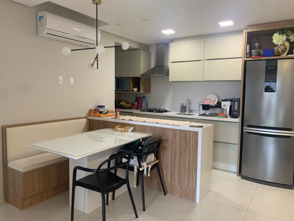 Imagem Apartamento com 2 Quartos à Venda, 70 m² em Jurerê Internacional - Florianópolis