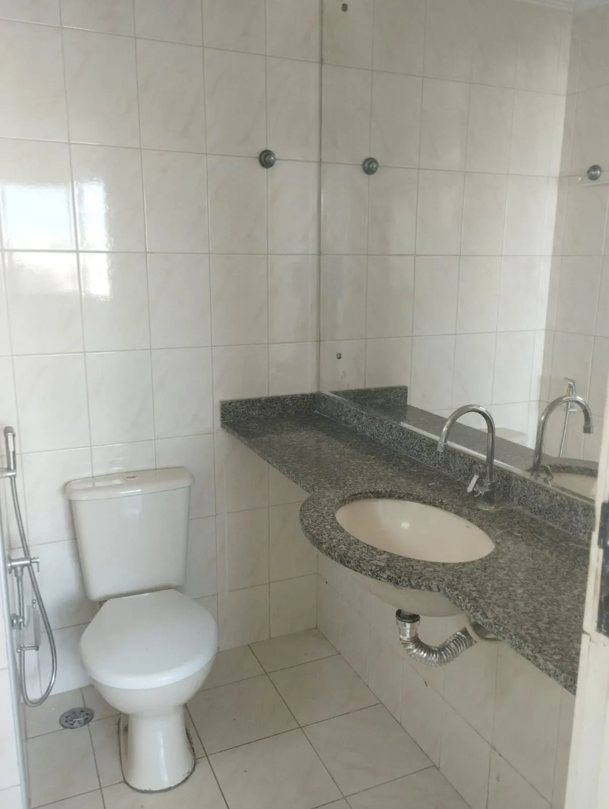 Imagem Apartamento com 3 Quartos à Venda, 80 metros em Stiep - Salvador