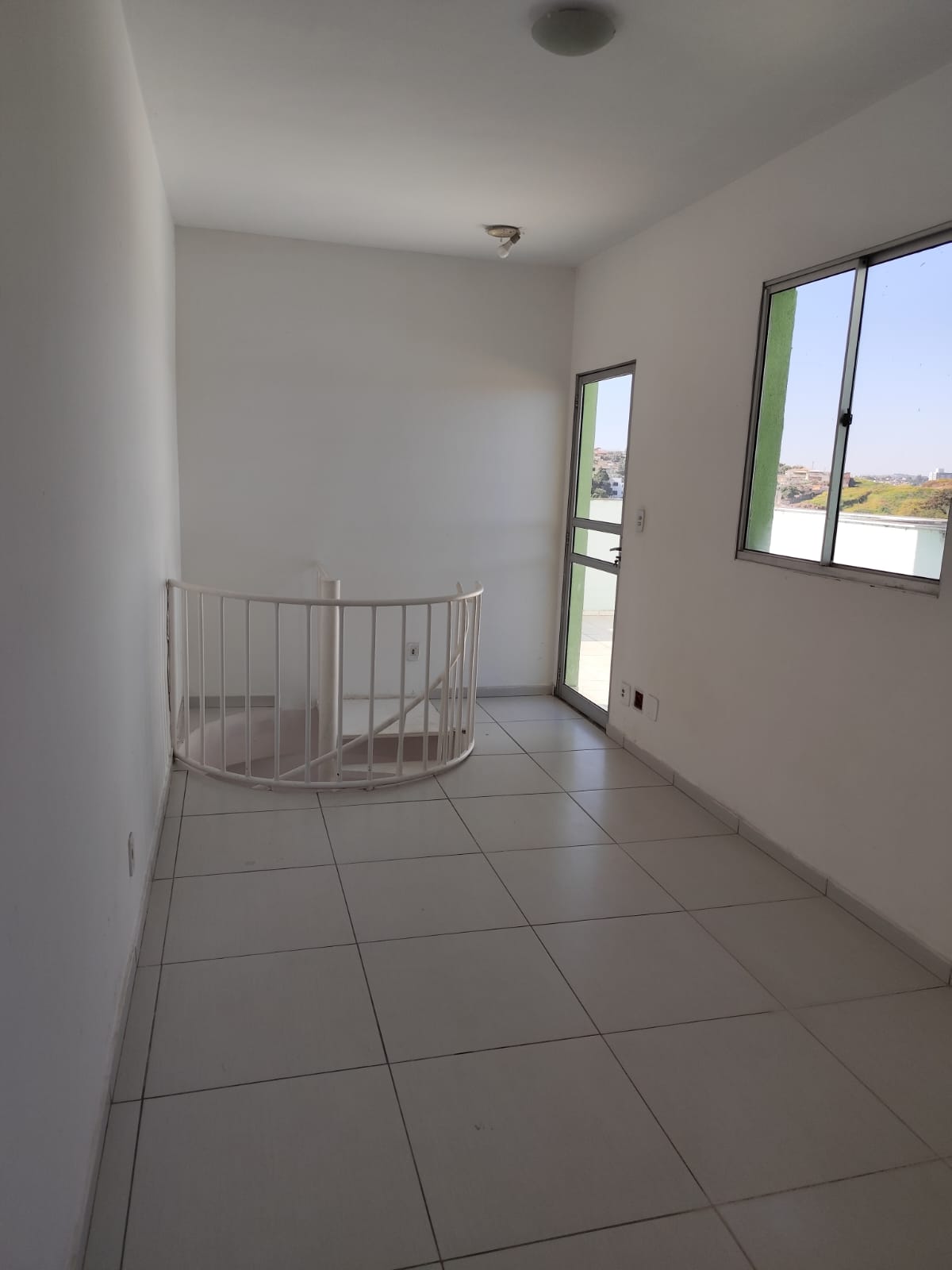 Imagem Cobertura com 3 Quartos à Venda, 103 m²em Chácara - Betim