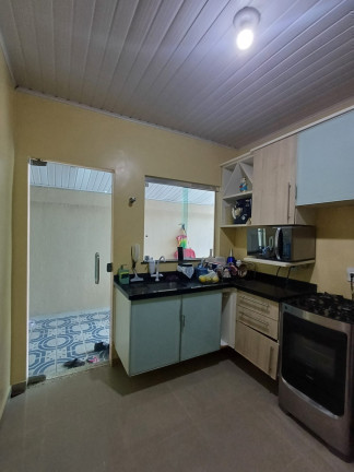 Imagem Casa com 3 Quartos à Venda, 130 m² em São José Operário - Manaus