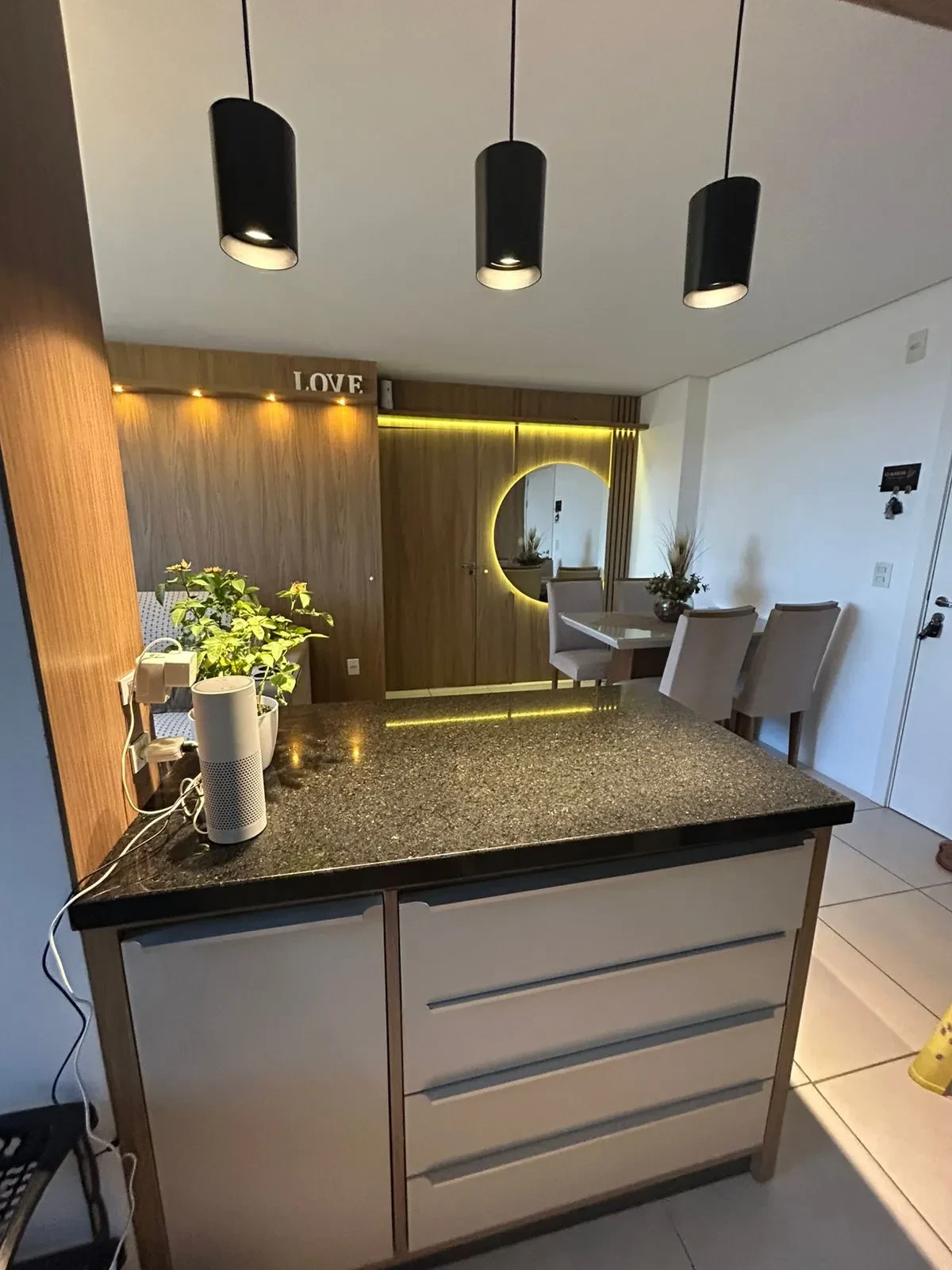 Imagem Apartamento com 3 Quartos à Venda, 68 metros em Torres - Torres