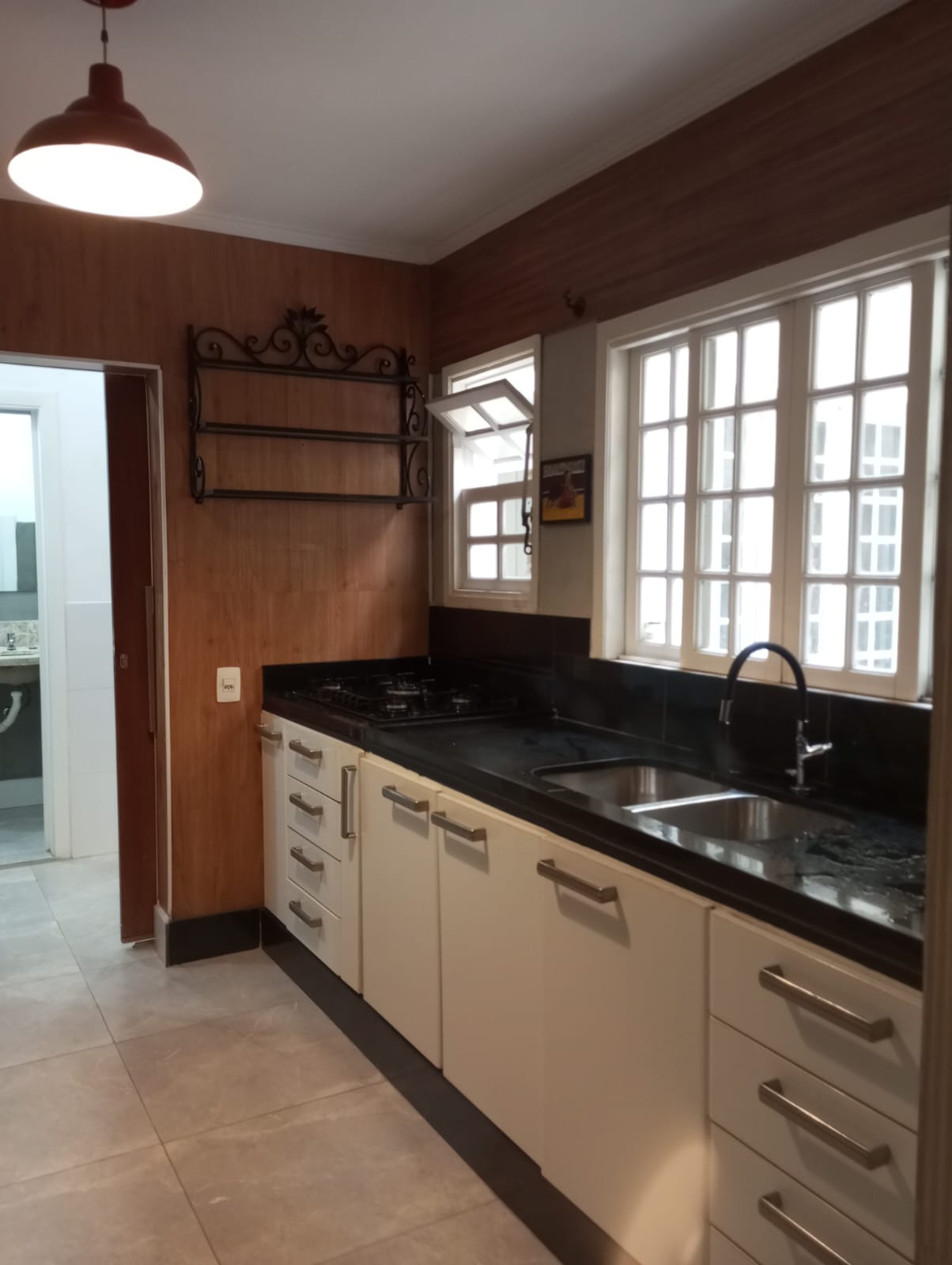 Foto do imóvel: Sobrado com 3 Quartos para Alugar, 135 m²em Indianópolis - São Paulo