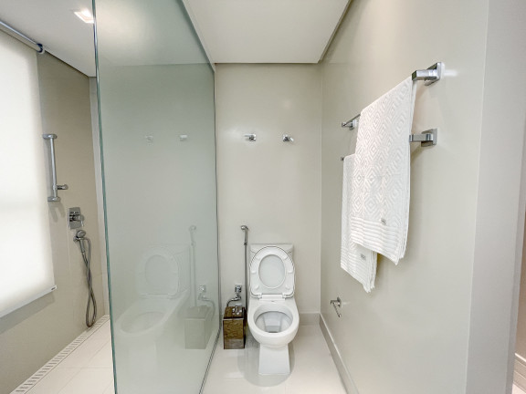 Imagem Cobertura com 3 Quartos à Venda, 273 m² em Centro - Balneário Camboriú