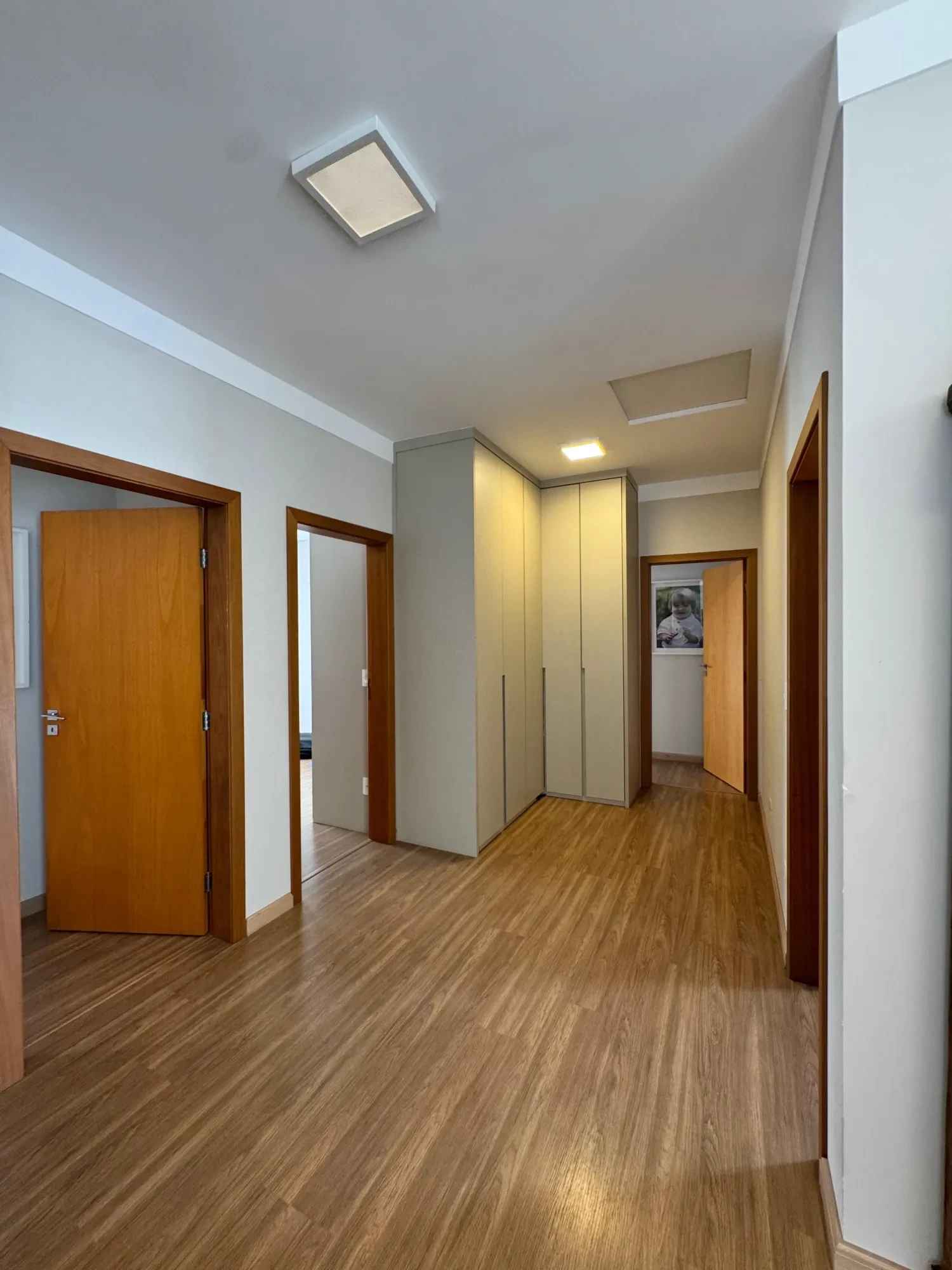 Foto do imóvel: Sobrado com 5 Quartos à Venda, 325 m² em Condomínio Residencial Monaco - São José dos Campos