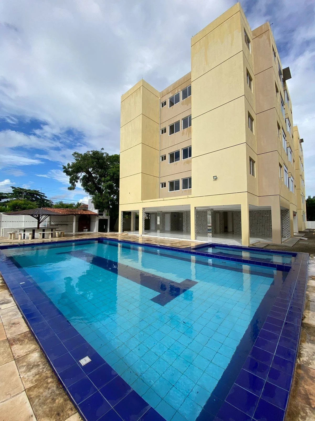 Apartamento com 2 Quartos à Venda, 48 metros em Jangurussu - Fortaleza