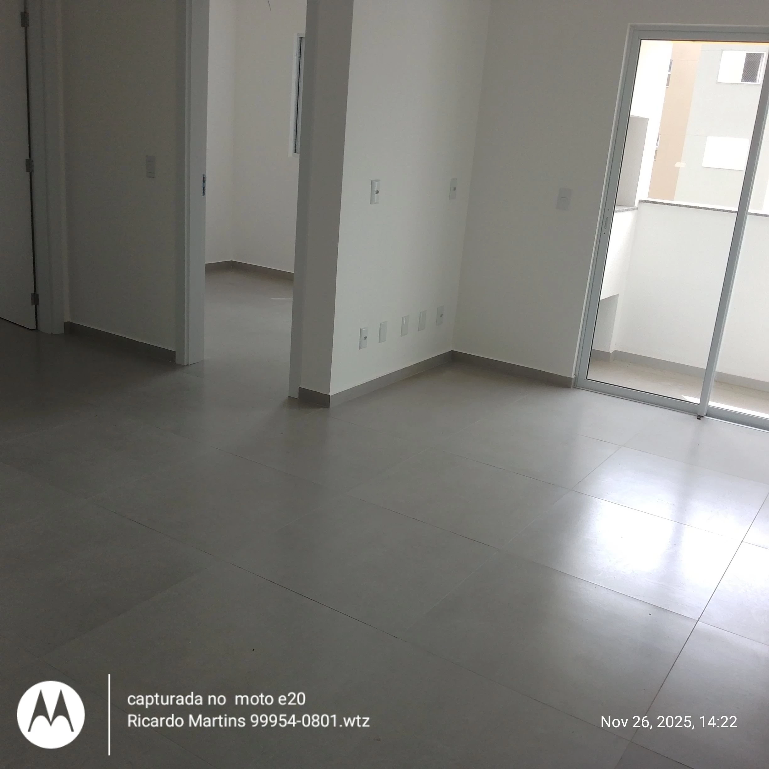 Imagem Apartamento com 2 Quartos à Venda, 6.300 m² em Pinheirinho - Criciúma