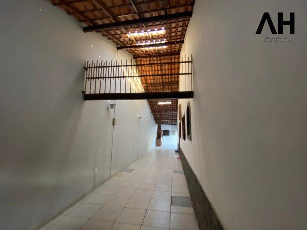 Imagem Casa com 3 Quartos à Venda, 360 m²em Piratininga - Niterói
