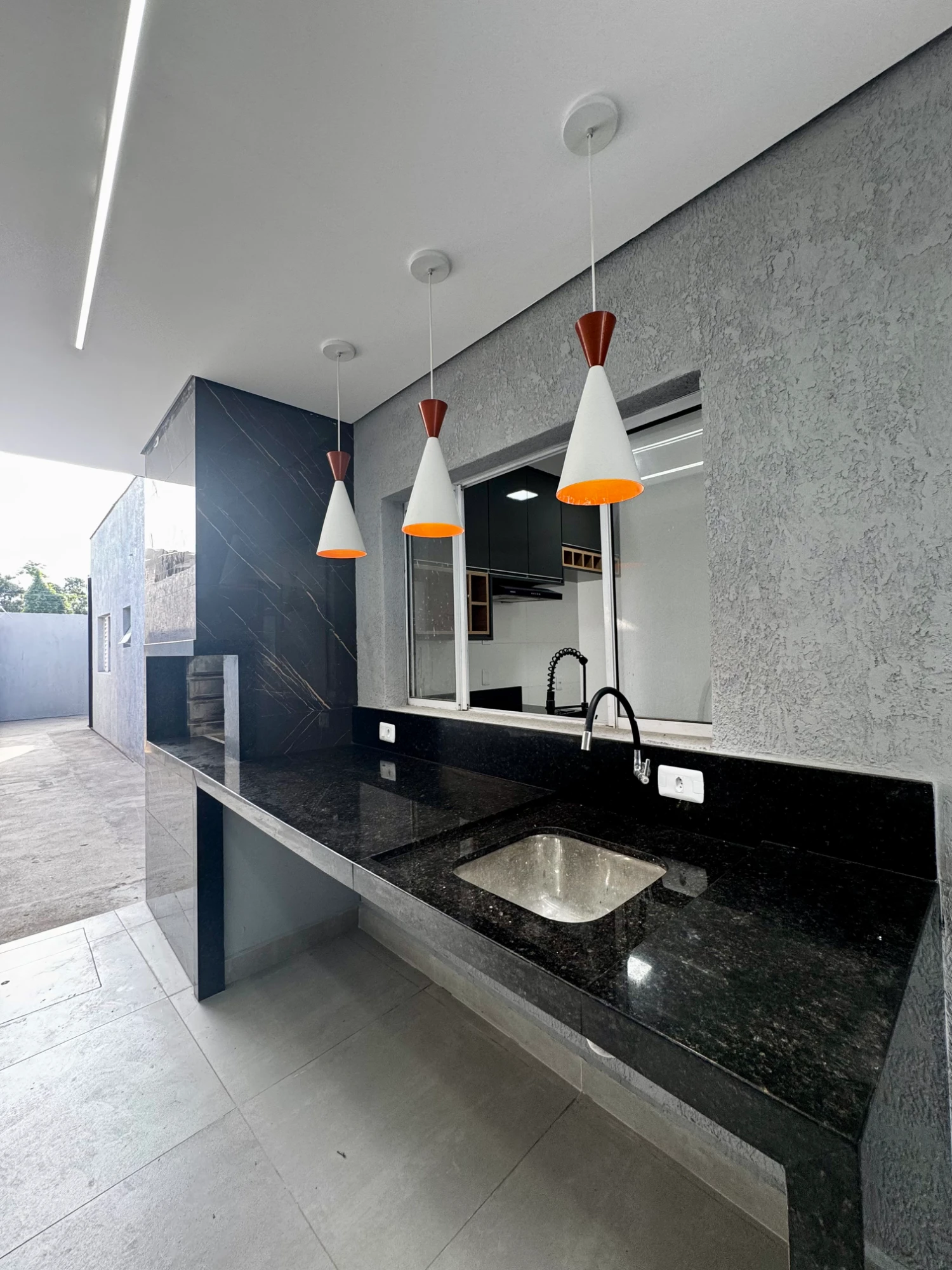 Foto do imóvel: Casa com 2 Quartos à Venda, 60 m² em Praia das Palmeiras - Caraguatatuba