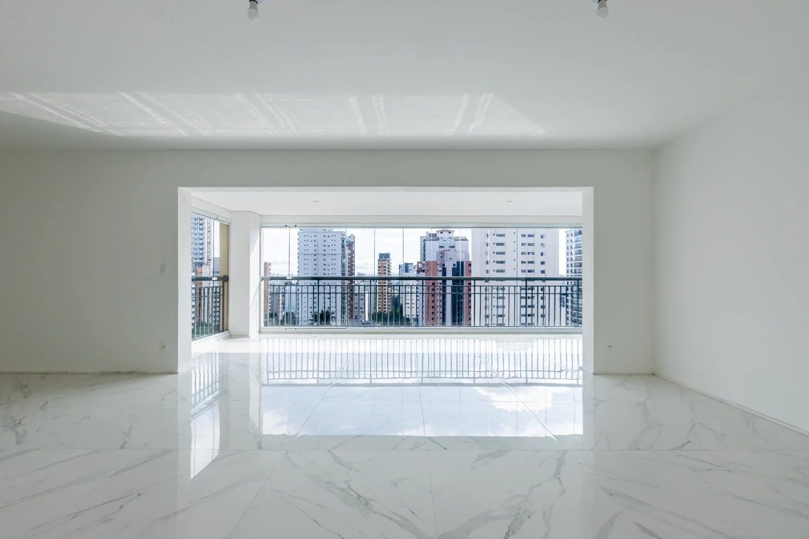Imagem Apartamento com 4 Quartos à Venda, 246 m² em Vila Mariana - São Paulo