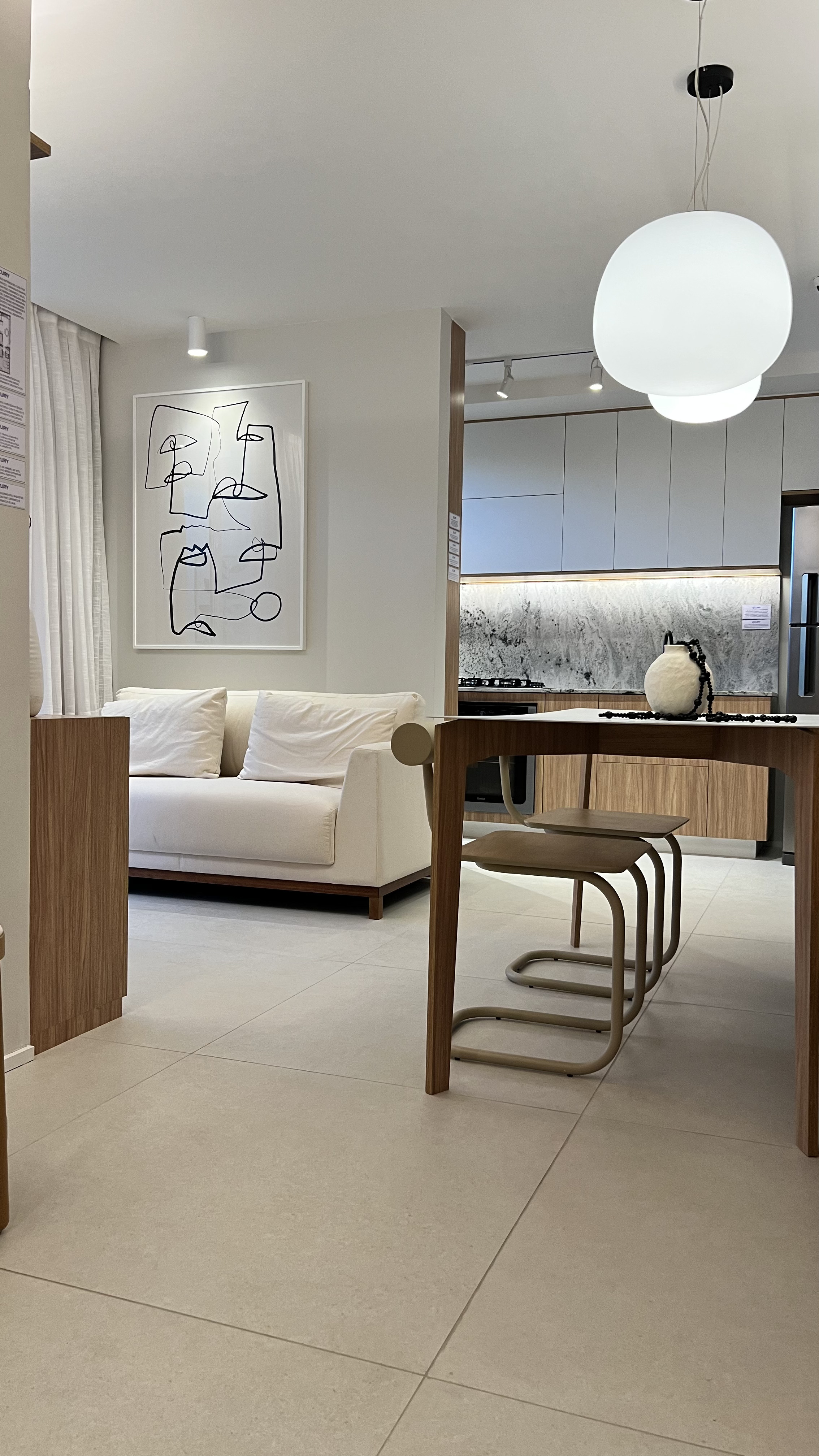 Imagem Apartamento com 2 Quartos à Venda, 55 m² em Irajá - Rio de Janeiro