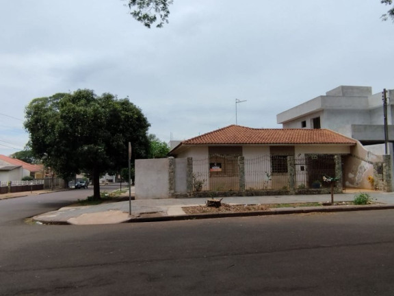 Casa com 3 Quartos à Venda,  em Jardim Alvorada - Maringá