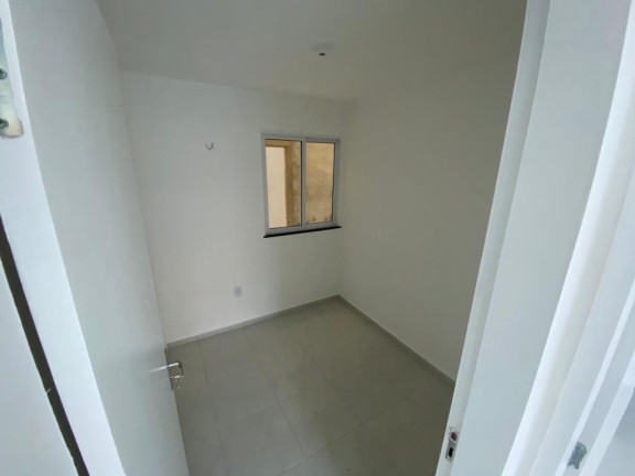 Imagem Apartamento com 3 Quartos para Alugar,  em Itaperi - Fortaleza