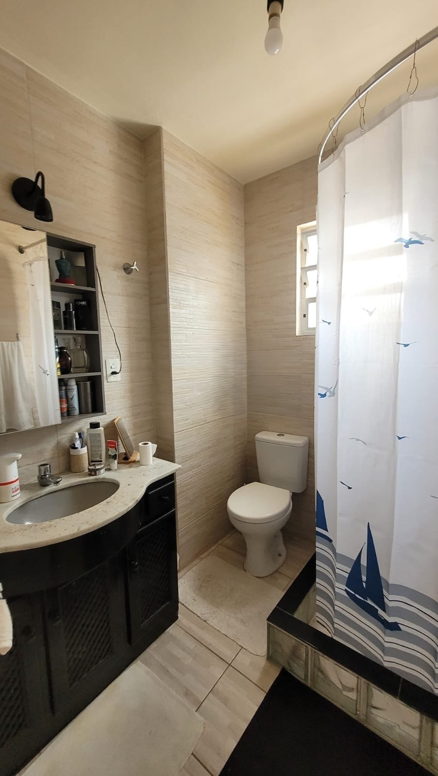 Imagem Apartamento com 2 Quartos à Venda, 5.700 m² em Coqueiros - Florianópolis