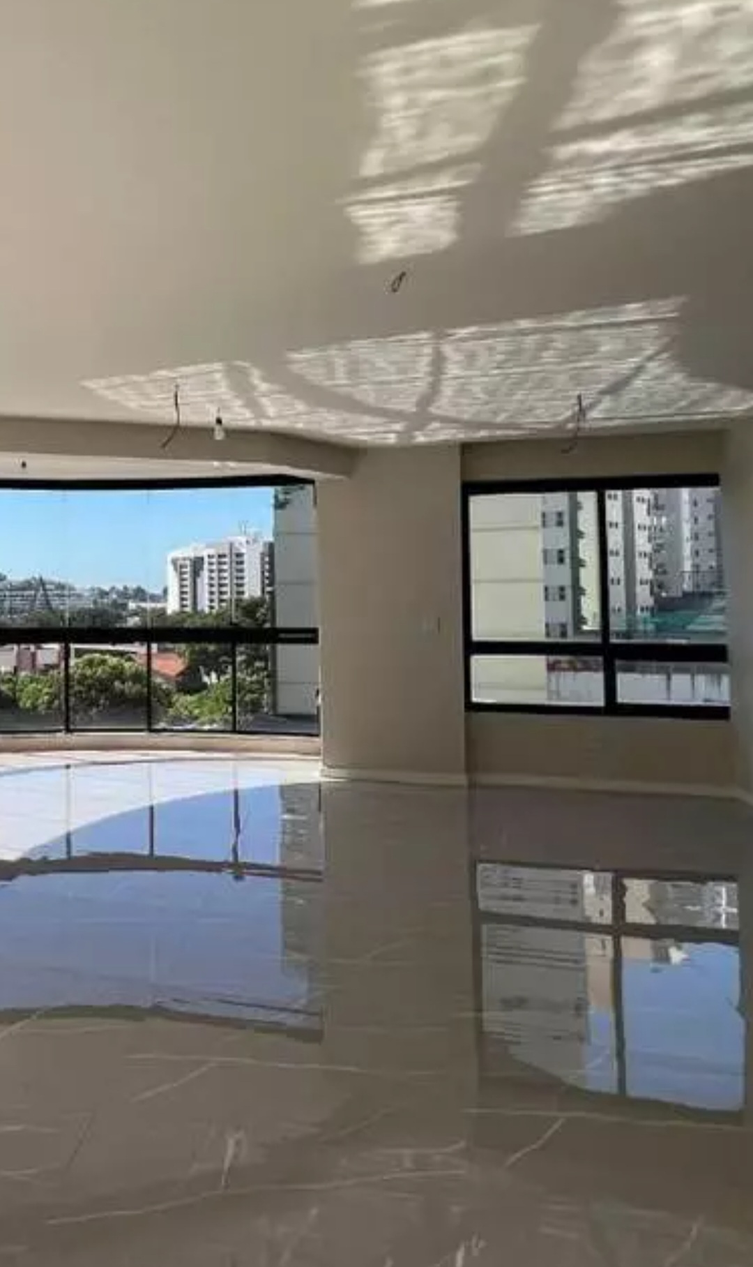 Imagem Apartamento com 4 Quartos à Venda, 225 m²em Santa Helena - Vitória