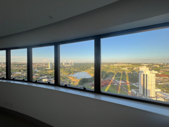 Apartamento com 4 Quartos à Venda, 259 m² em Royal Park - Campo Grande
