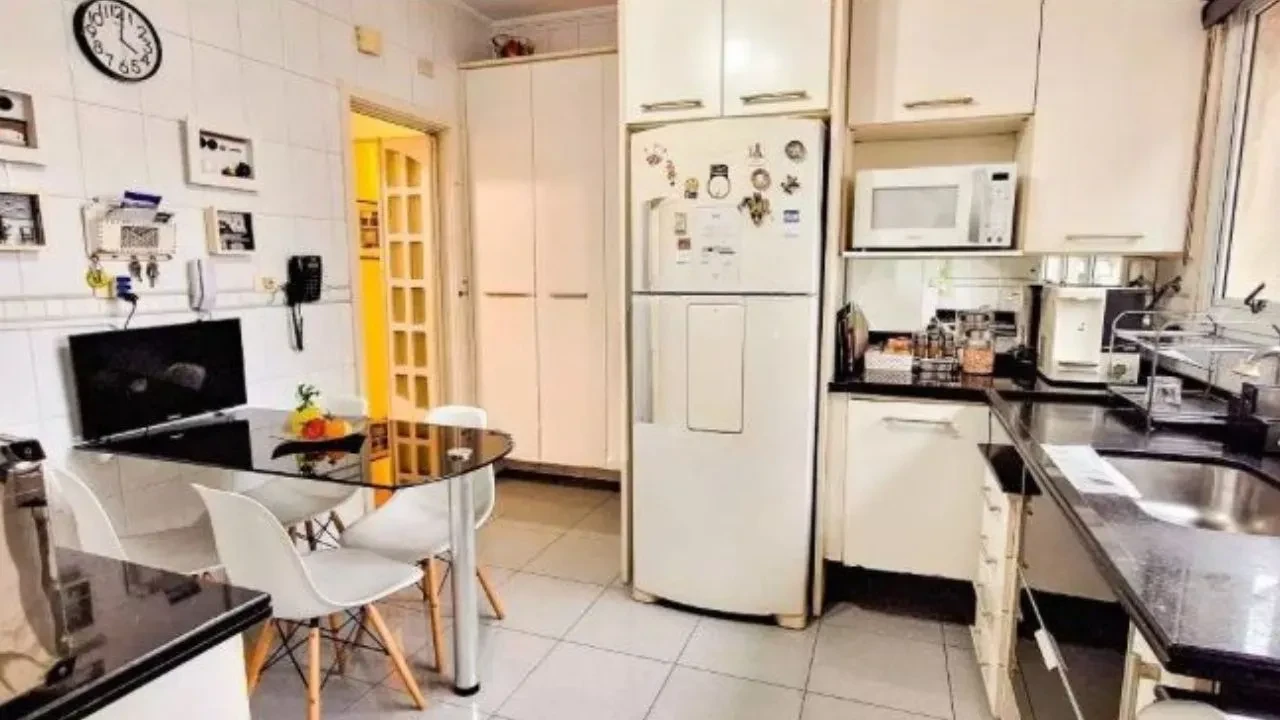 Imagem Apartamento com 4 Quartos à Venda, 159 m² em Boqueirão - Santos