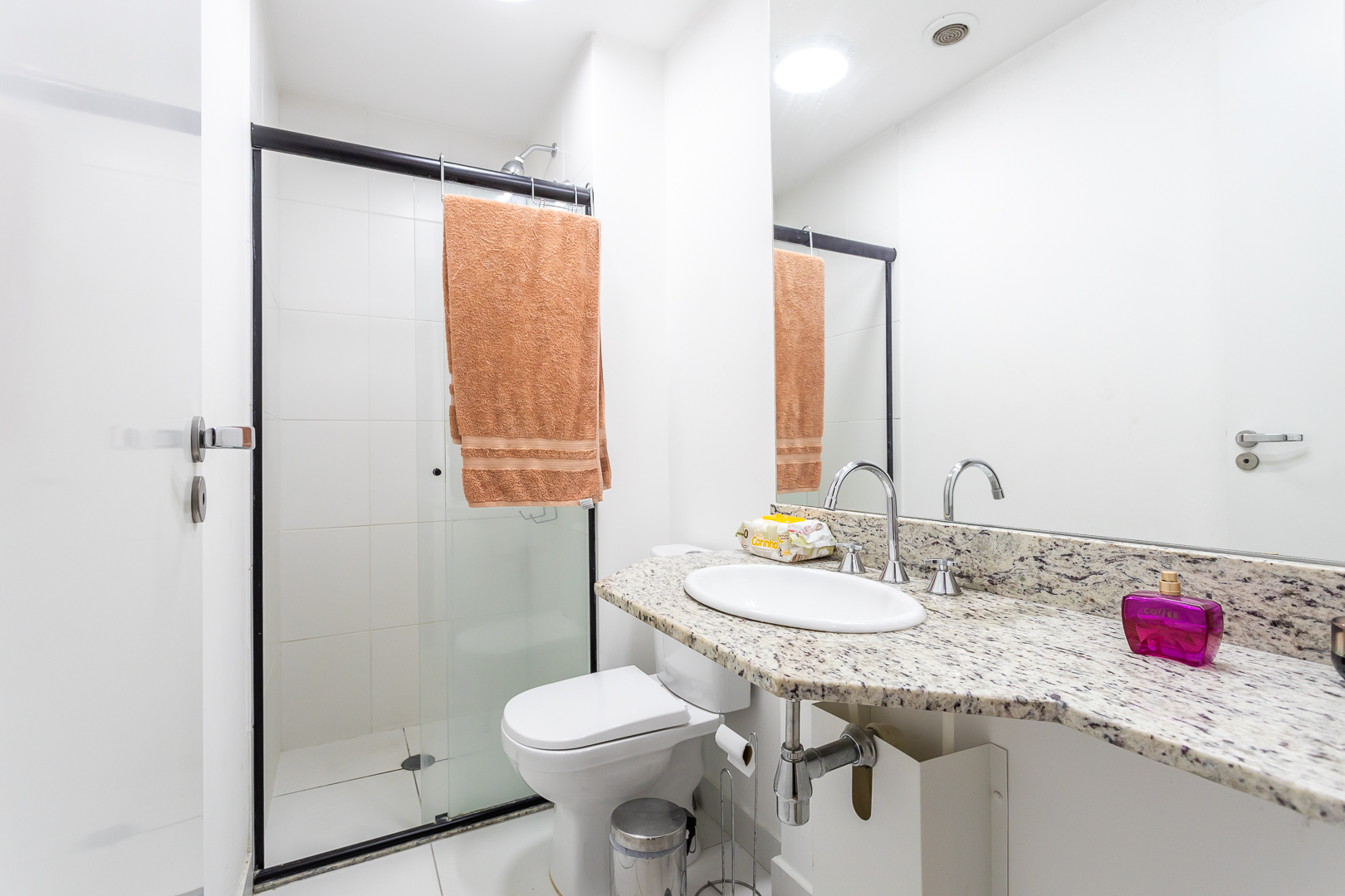 Foto do imóvel: Apartamento com 3 Quartos à Venda, 83.760 m² em Centro Comercial Jubran - Barueri