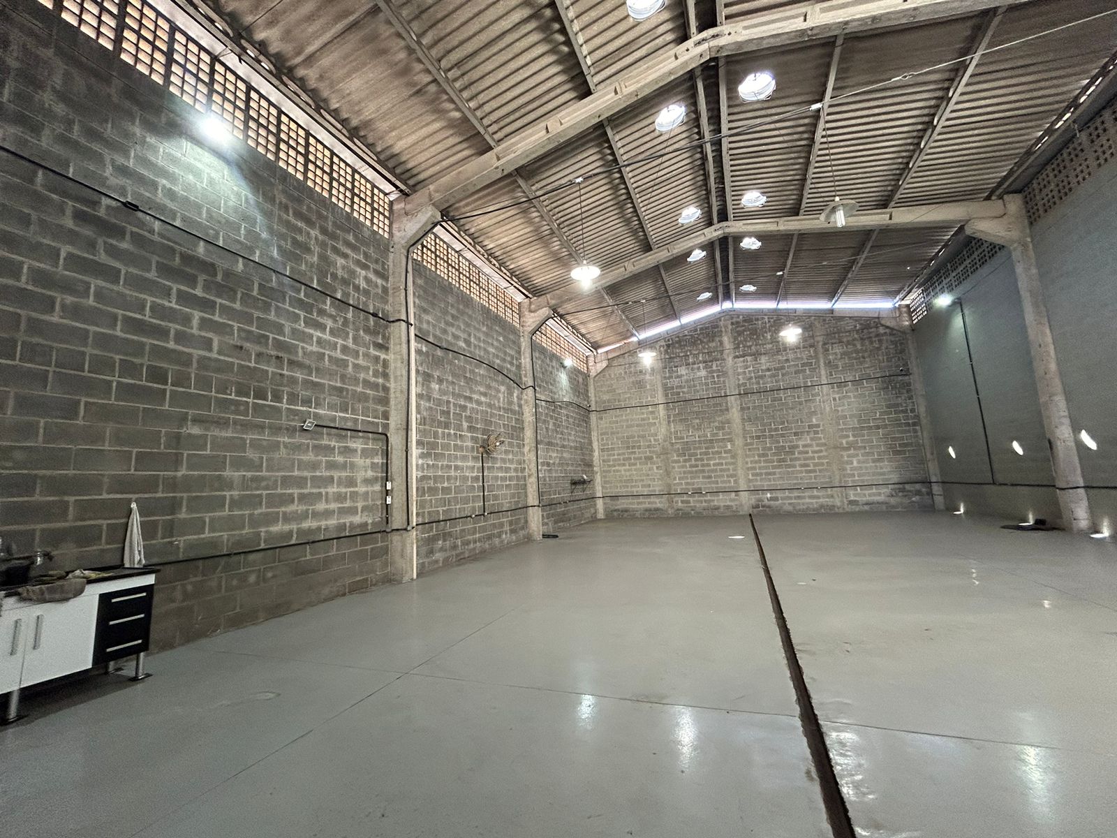 Imagem Galpão para Alugar, 380 m²em Centro de Vila Velha - Vila Velha