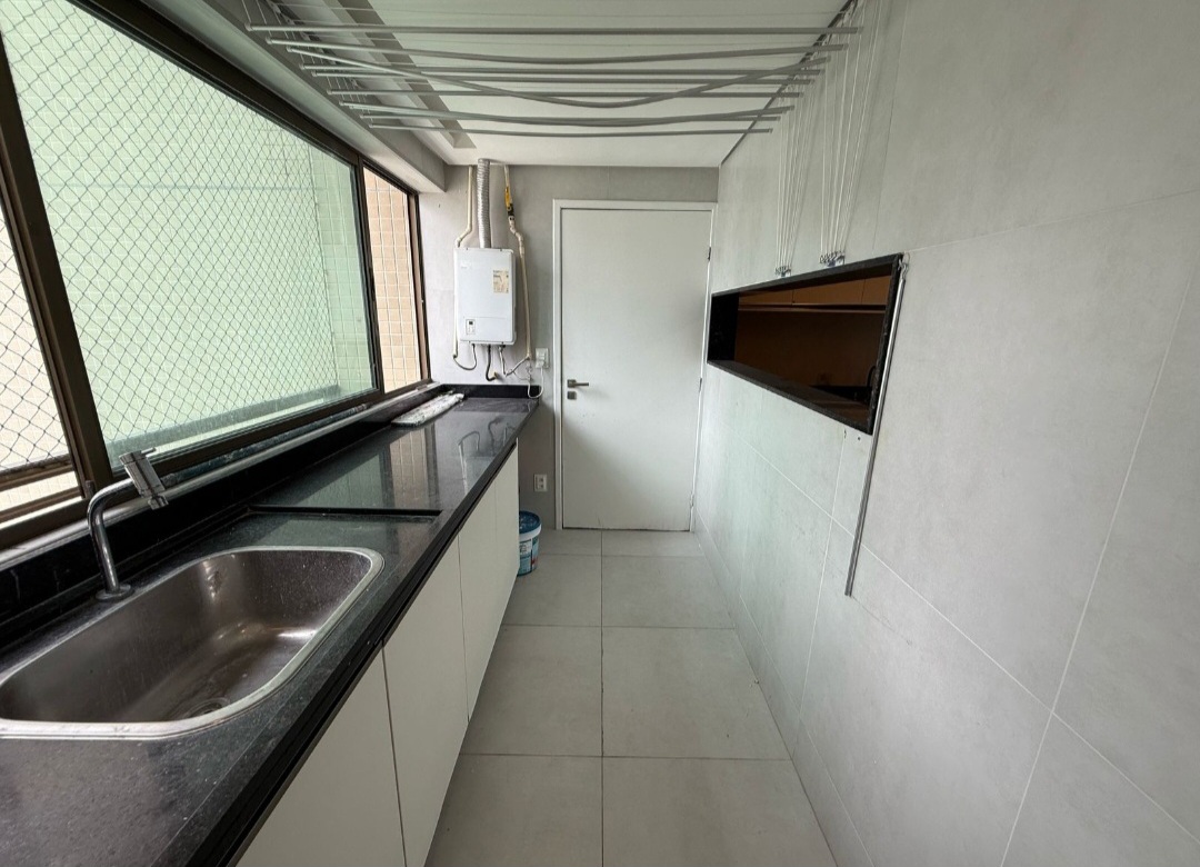 Foto do imóvel: Apartamento com 4 Quartos à Venda ou Locação, 175 m² em Boa Viagem - Recife