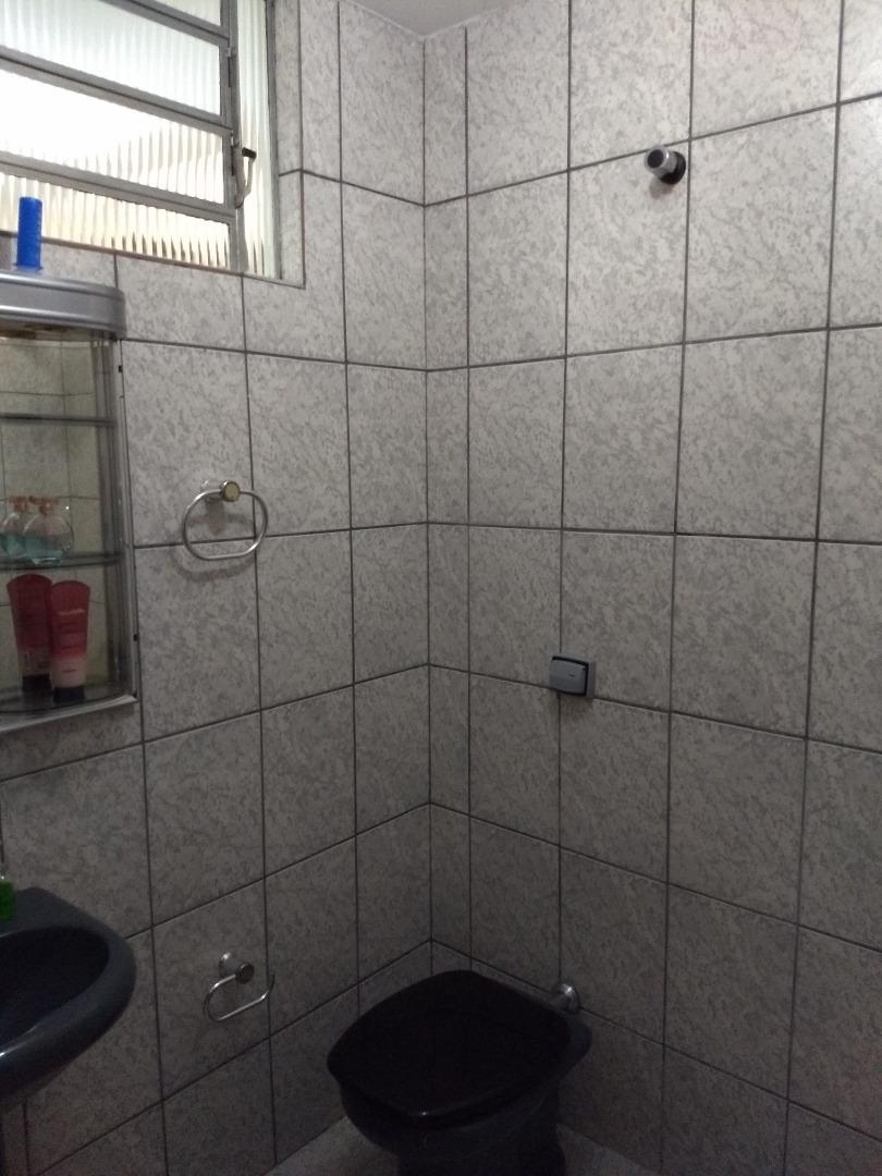 Imagem Sobrado com 4 Quartos à Venda, 382 m²em Centro - Cruzeiro