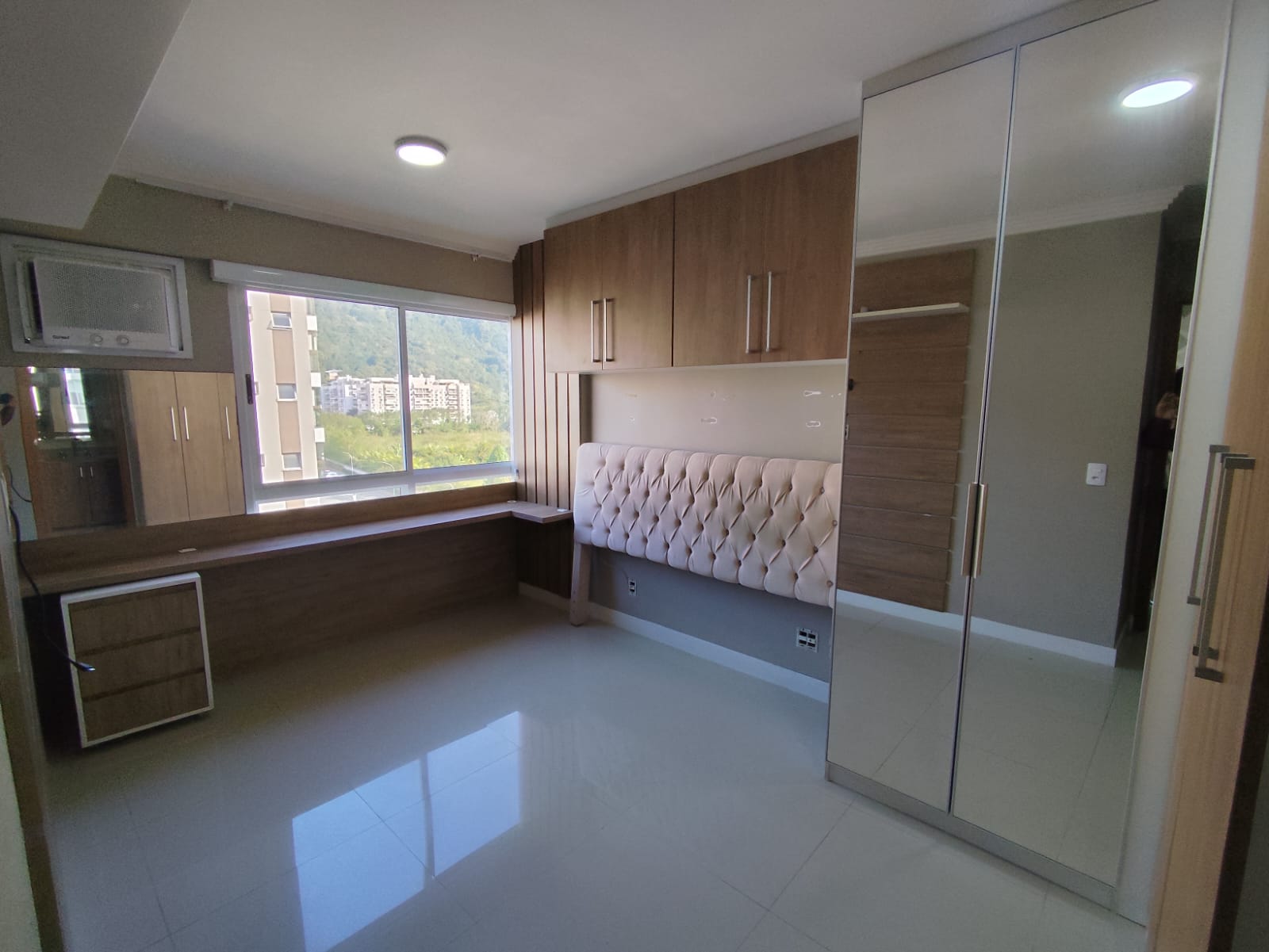 Imagem Apartamento com 2 Quartos à Venda, 80 m² em Recreio dos Bandeirantes - Rio de Janeiro