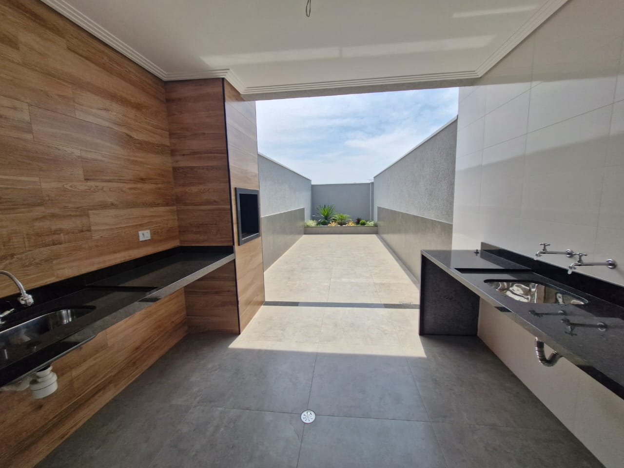 Imagem Sobrado com 3 Quartos à Venda, 185 m²em Parque São Domingos - São Paulo