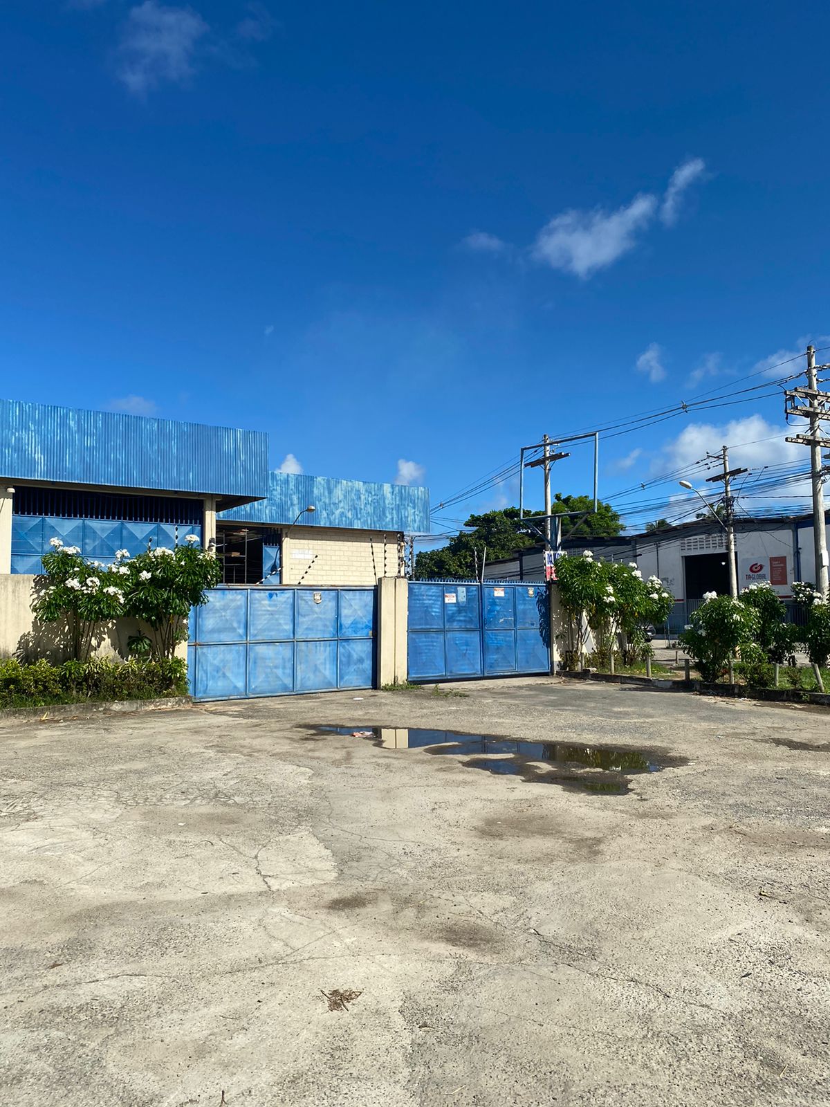 Imagem Imóvel Comercial para Alugar, 600 m²em Itinga - Lauro de Freitas