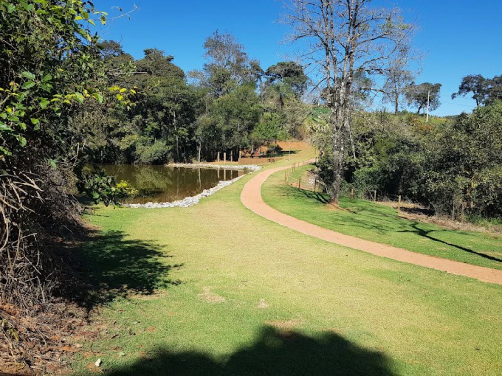 Imagem Terreno à Venda, 1.000 m² em Santa Efigênia - Brumadinho