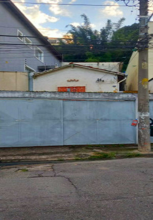 Casa com 1 Quarto à Venda, 187 m²em Vila Anglo Brasileira - São Paulo