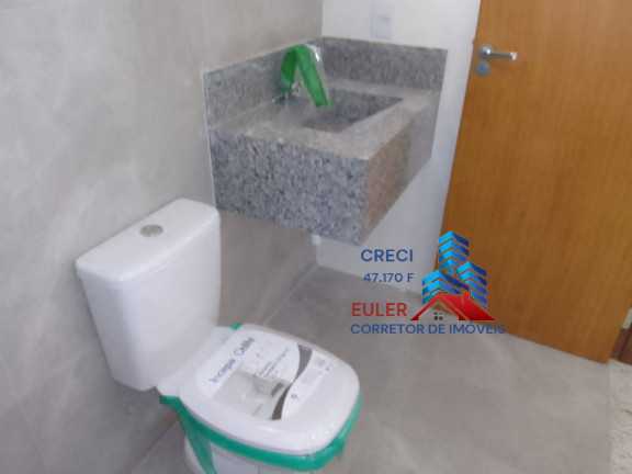 Sobrado com 2 Quartos à Venda, 75 m² em Londrina (São Benedito) - Santa Luzia