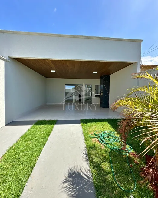 Casa com 3 Quartos à Venda, 110 m²em Residencial laranjeiras - Senador Canedo