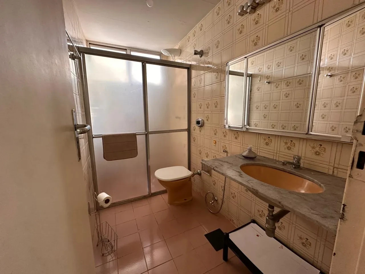 Imagem Apartamento com 3 Quartos à Venda, 100 metros em Setor Oeste - Goiânia
