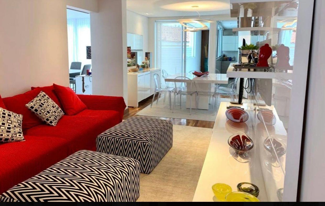 Imagem Casa com 3 Quartos à Venda, 450 m²em Pacaembu - São Paulo