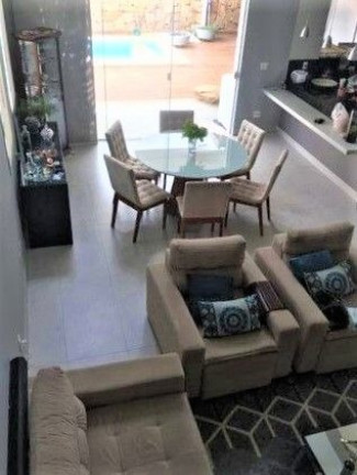 Imagem Casa com 3 Quartos à Venda, 250 m² em Swiss Park - Campinas