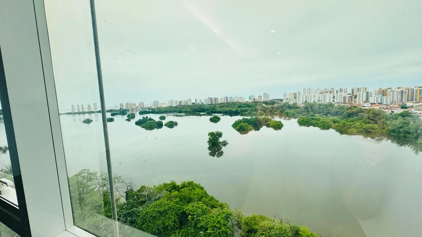 Imagem Sala Comercial à Venda, 47 m² em Renascença - São Luís