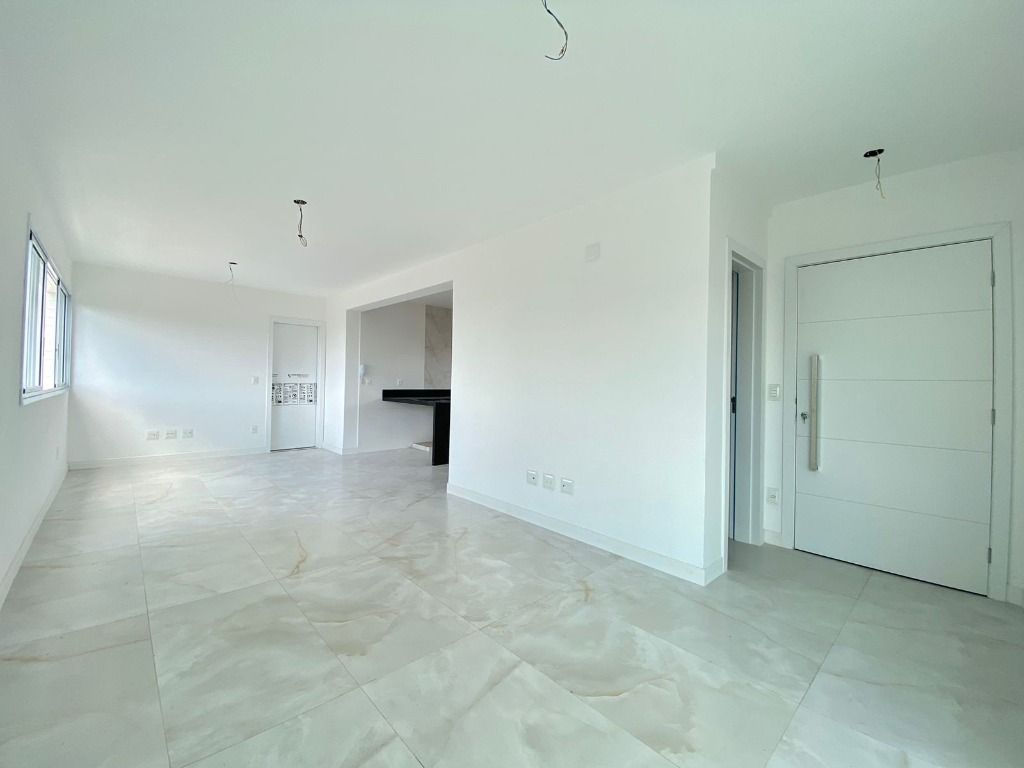 Imagem Apartamento com 4 Quartos à Venda, 138 m² em Jaraguá - Belo Horizonte