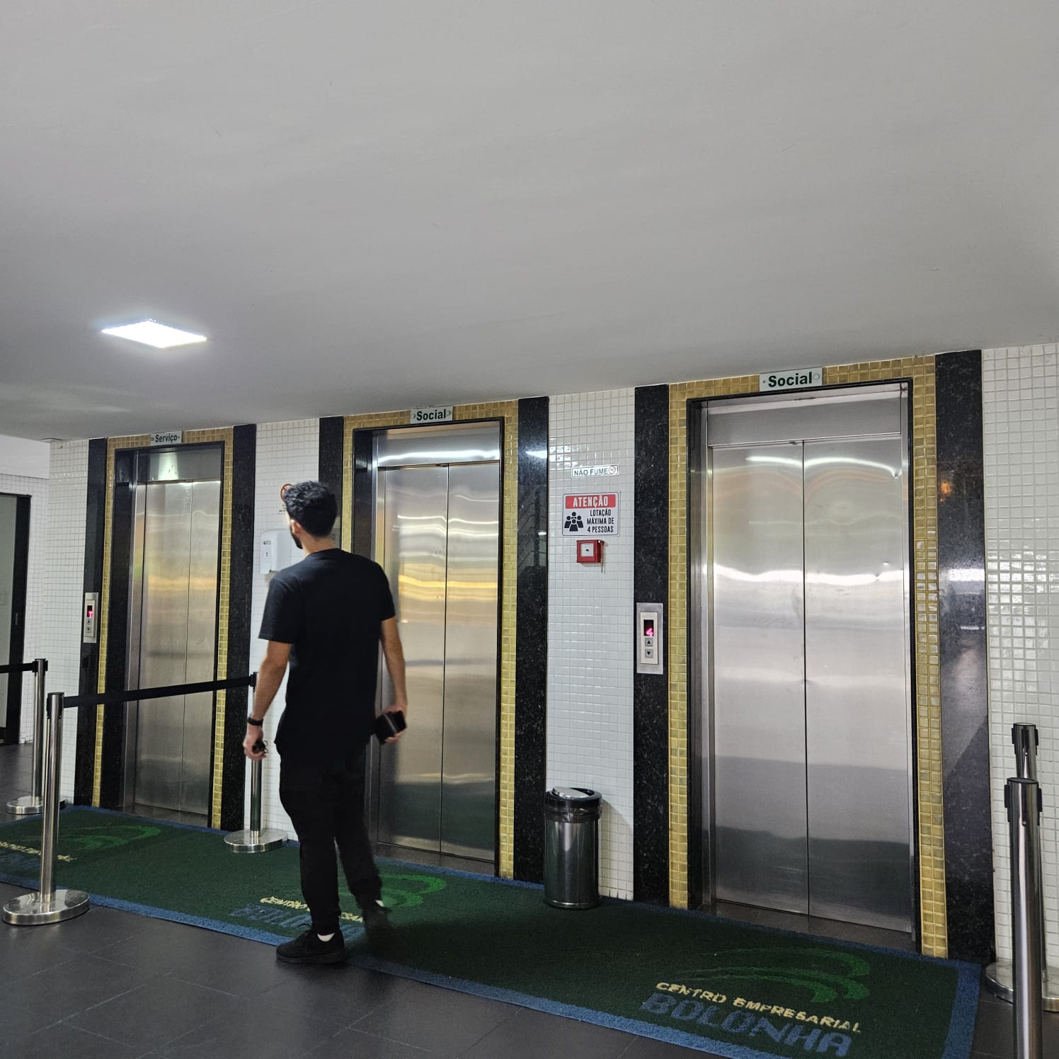 Imagem Sala Comercial para Alugar, 60 m²em Nazaré  - Belém