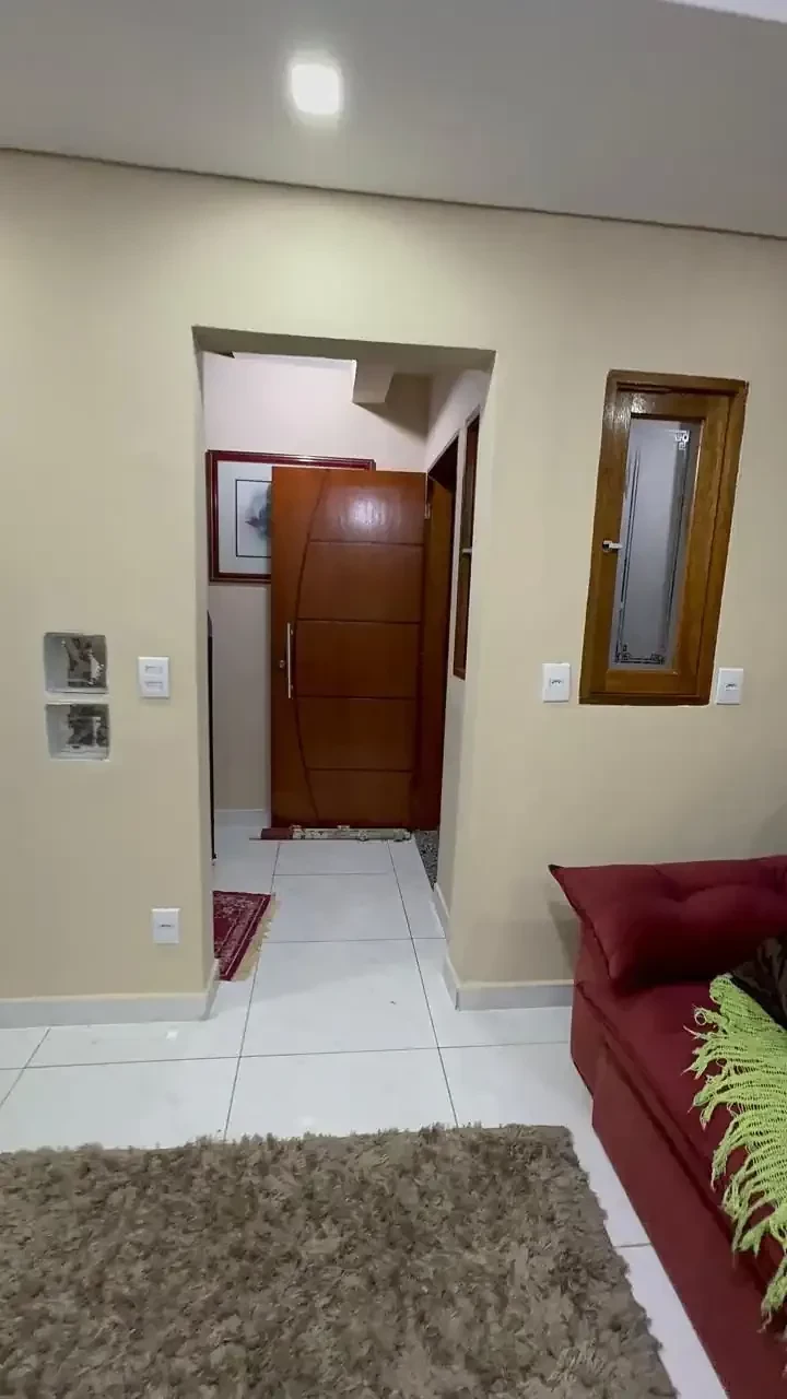 Imagem Casa com 3 Quartos para Alugar, 200 m² em Jardim Quintas das Videiras - Jundiaí