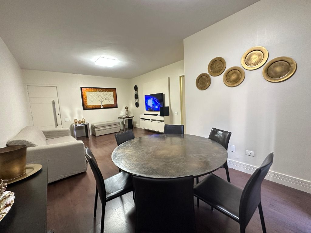 Imagem Apartamento com 2 Quartos à Venda, 99 m²em Gonzaga - Santos