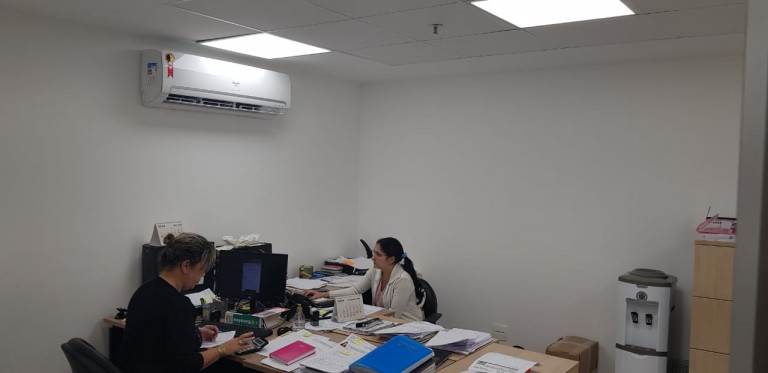 Imagem Sala Comercial à Venda, 320 m² em Centro - Niterói