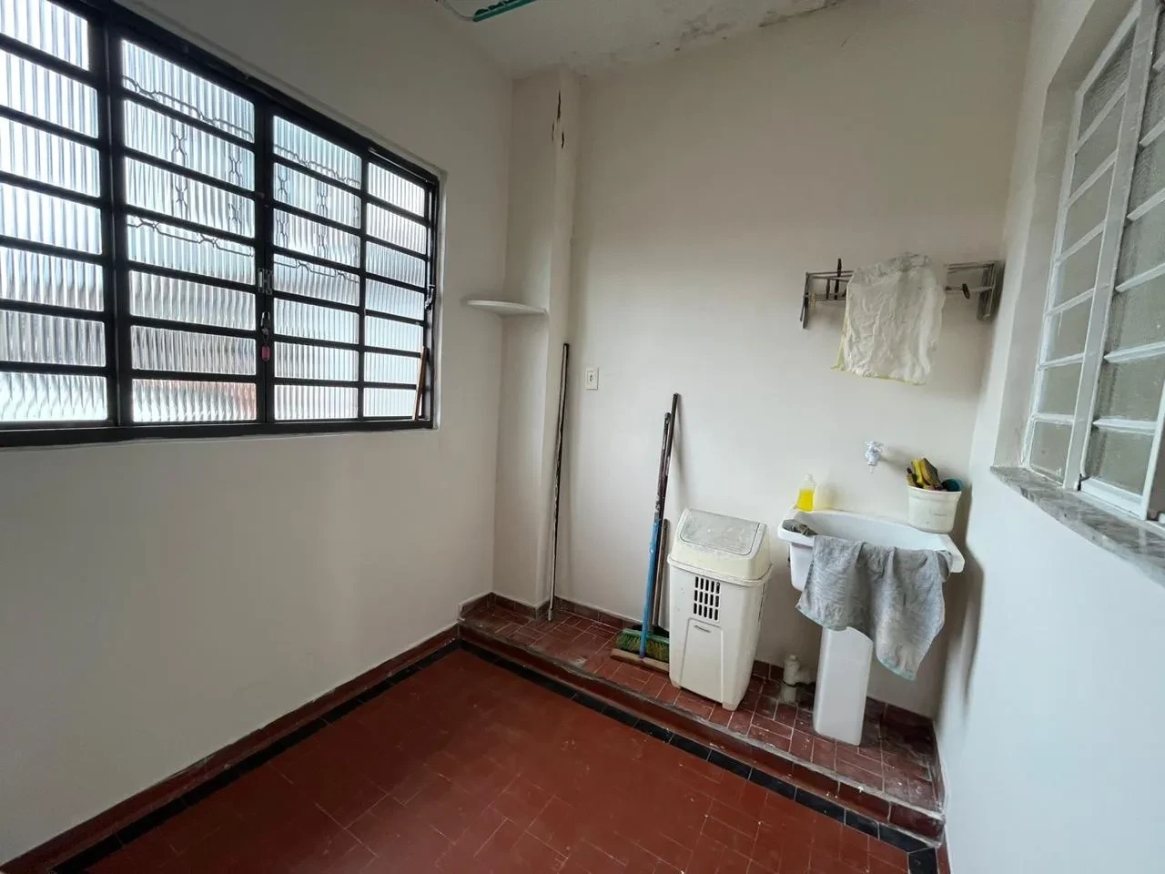 Foto do imóvel: Imóvel Comercial para Alugar, 100 m² em Vila Mathias - Santos