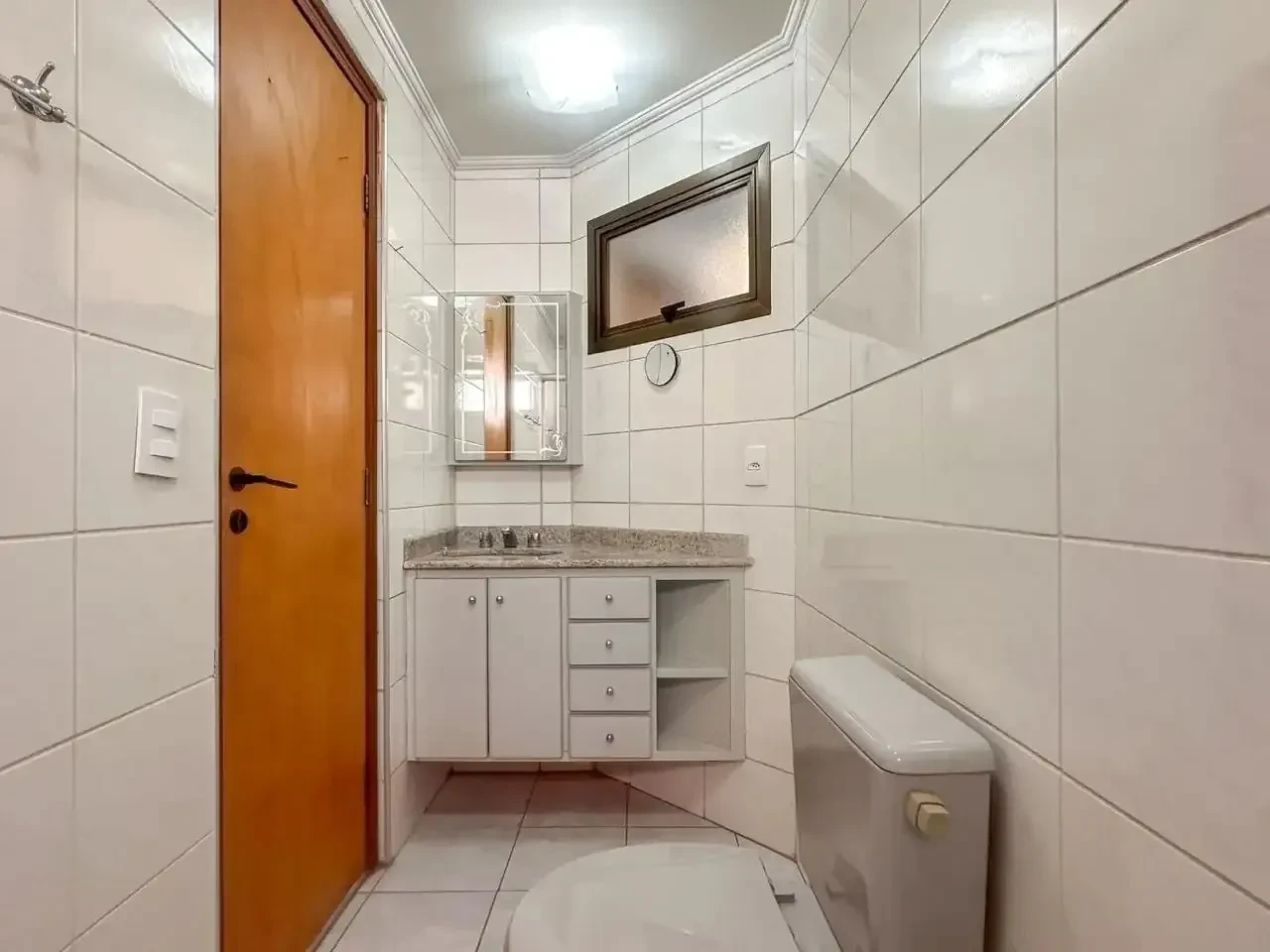 Imagem Apartamento com 2 Quartos à Venda, 76 m² em Centro - Campinas