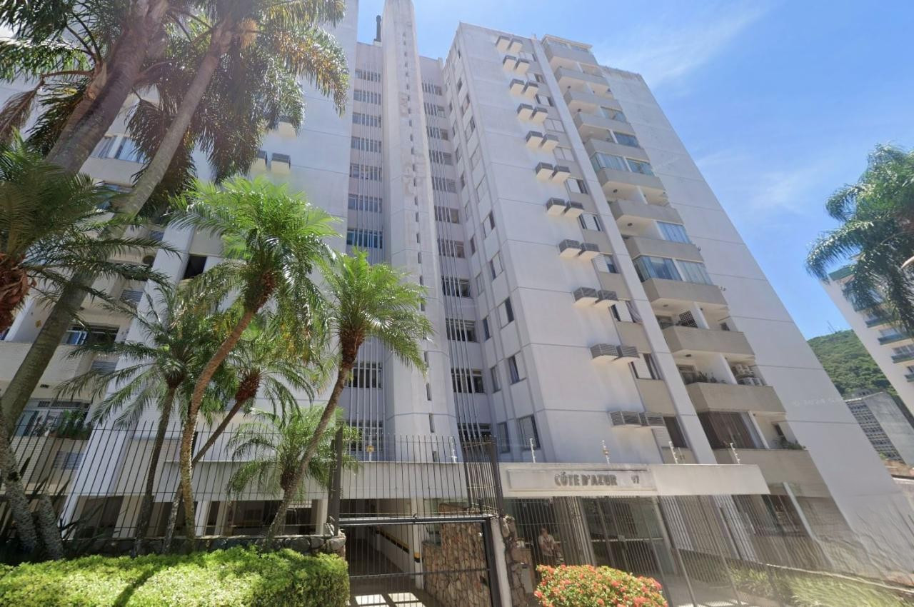 Apartamento com 3 Quartos à Venda, 99 m² em Centro - Florianópolis