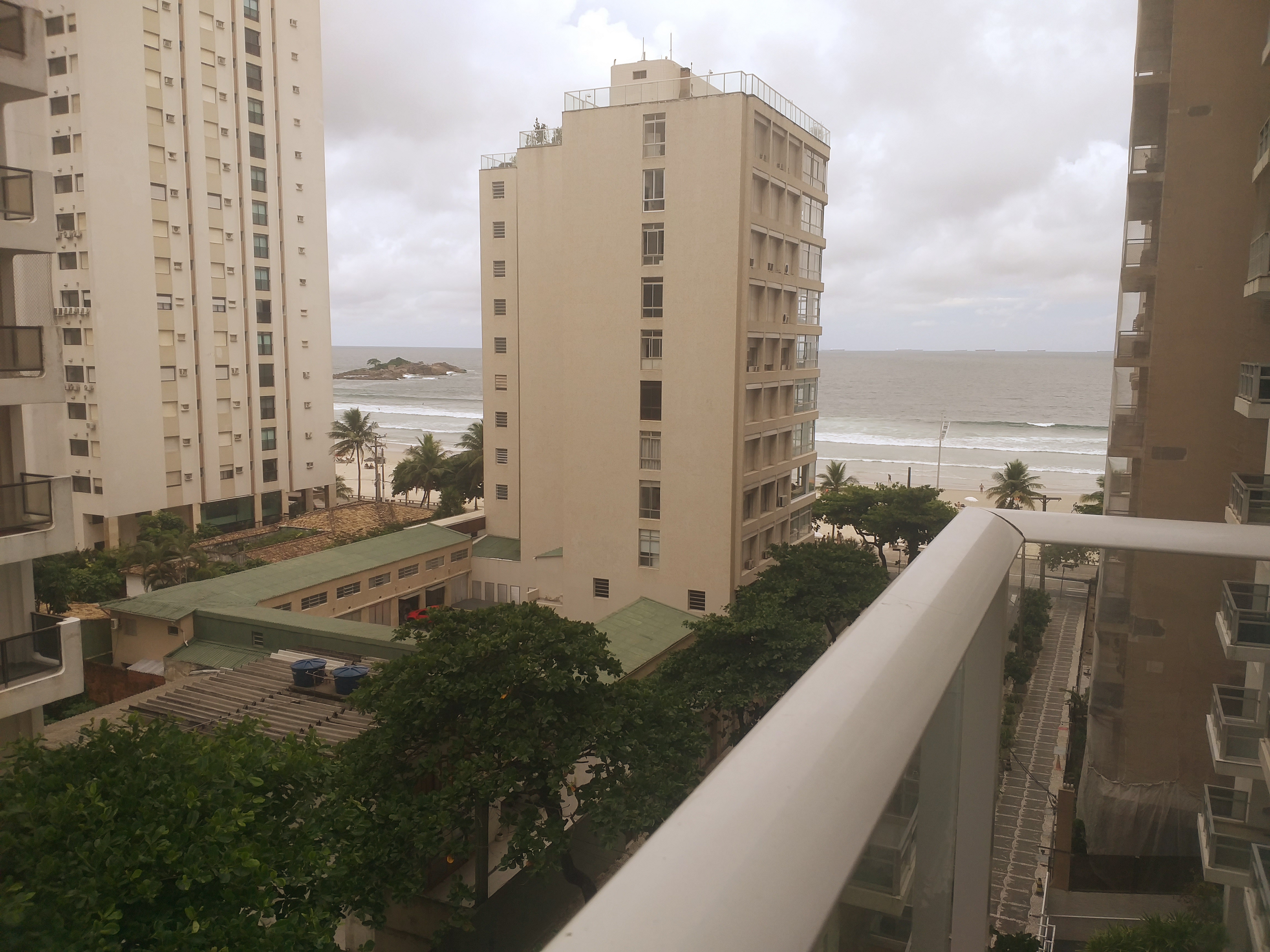 Imagem Apartamento com 3 Quartos à Venda ou Locação, 190 m² em Pitangueiras - Guarujá