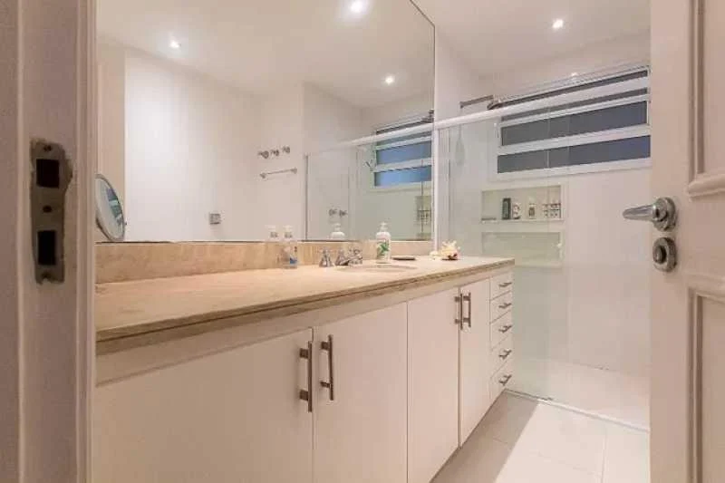 Imagem Apartamento com 4 Quartos à Venda, 525 m²em São Francisco - Niterói