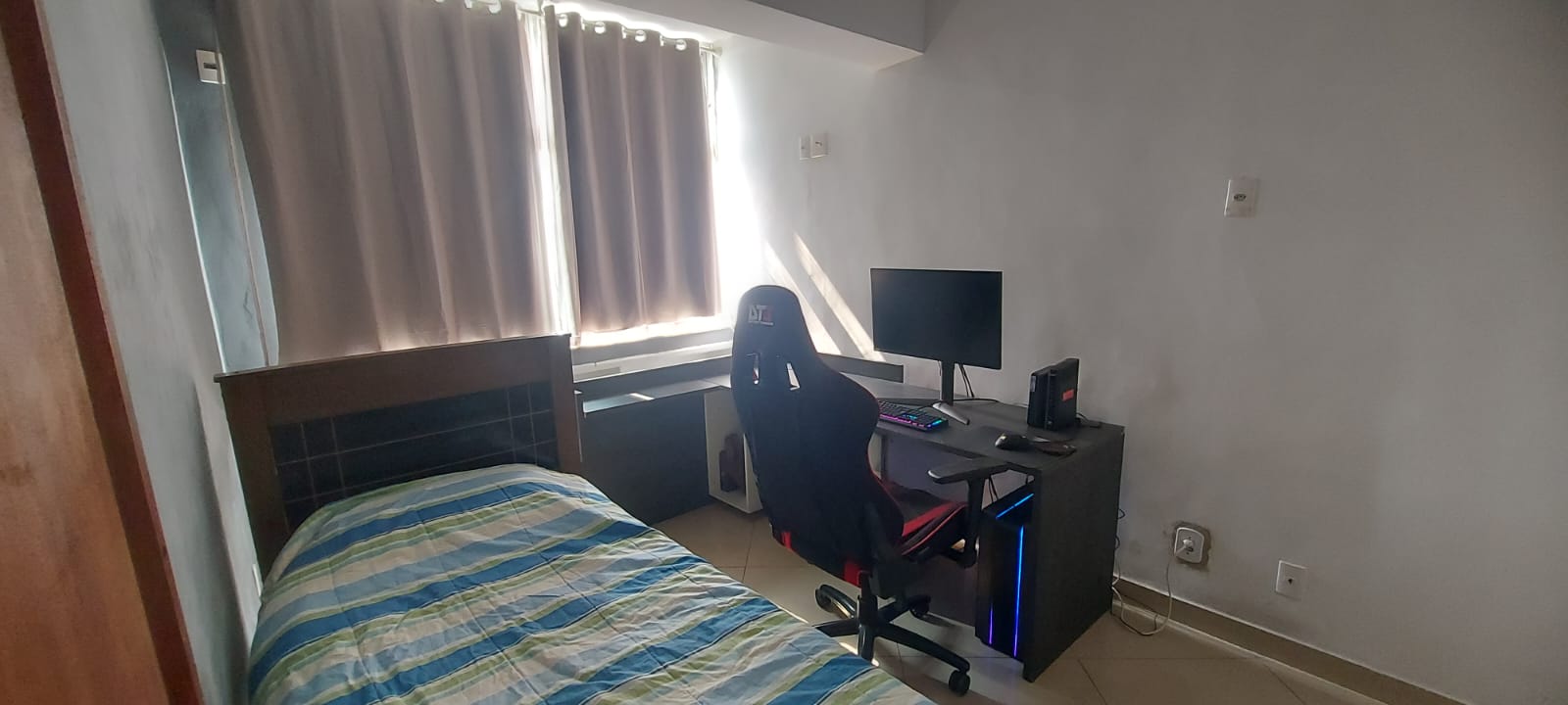 Imagem Cobertura com 3 Quartos à Venda, 169 m²em Olaria - Rio de Janeiro