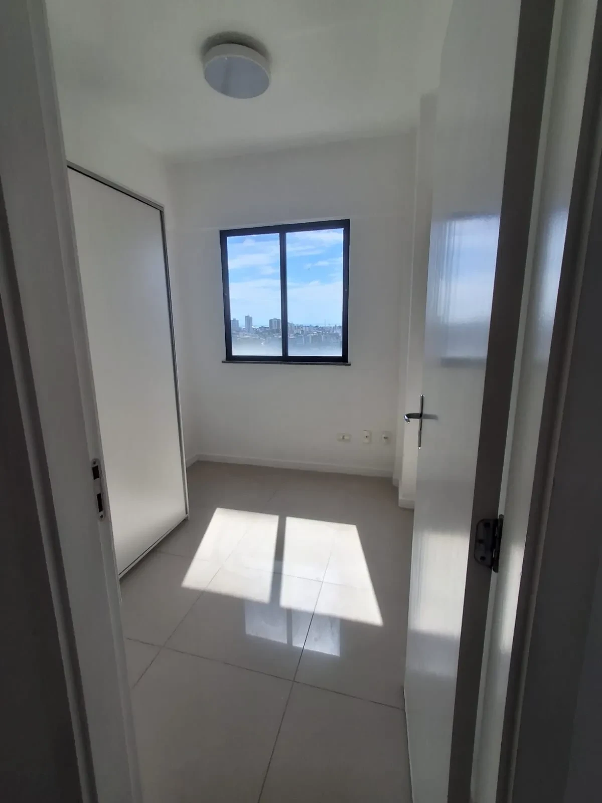 Imagem Apartamento com 2 Quartos para Alugar, 52 m² em Luiz Anselmo - Salvador